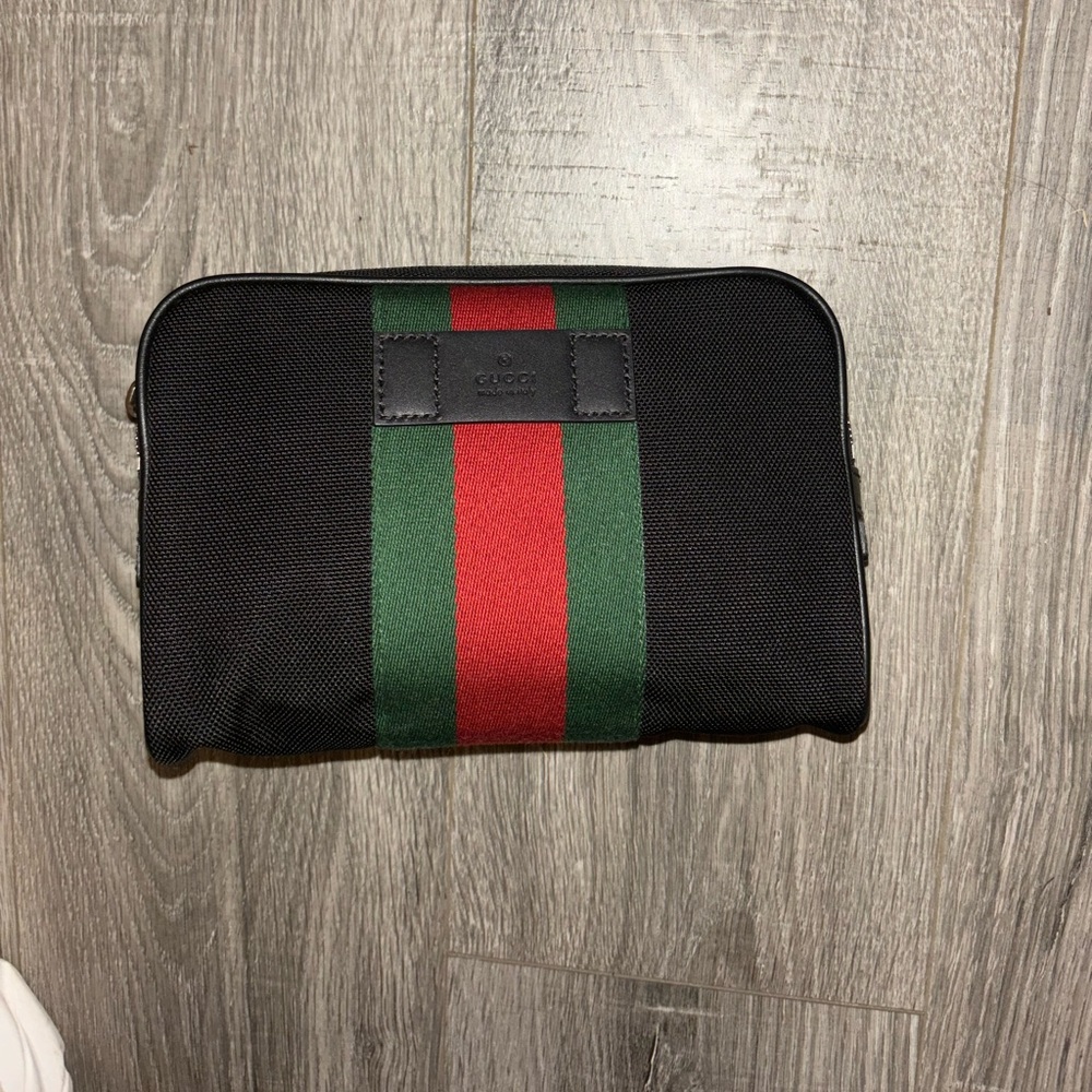 Gucci Belt Bag - Picture 2 of 5